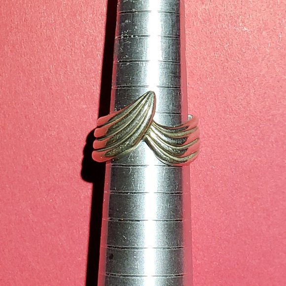 Vintage 925 Sterling Silver Ring - Picture 2 of 7